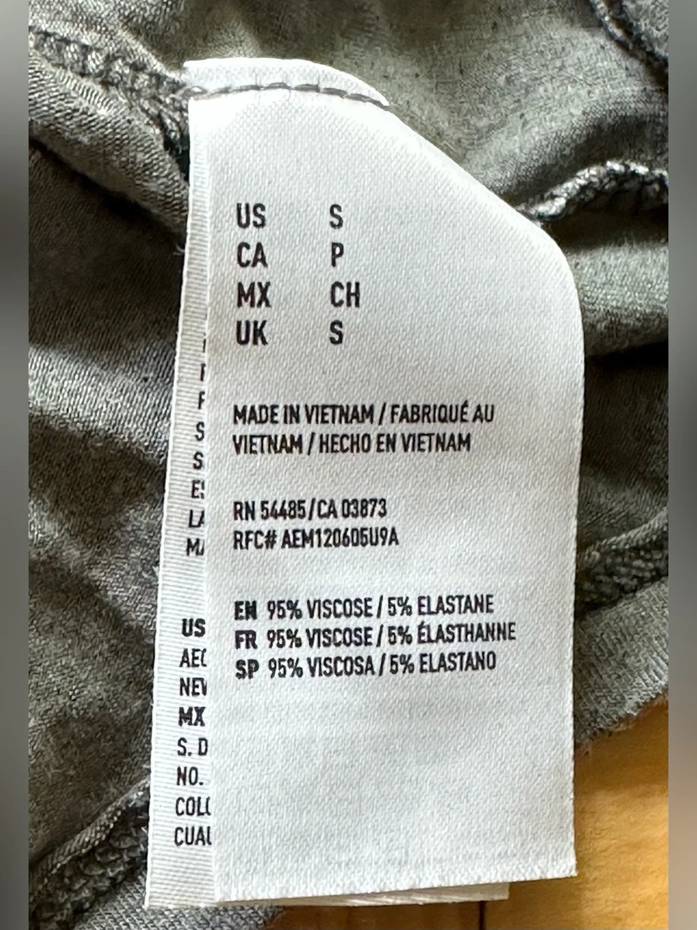 Soft & Sexy by American Eagle • gray • braided drape tank top • small